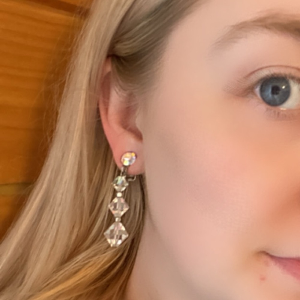 Vintage Clip On Earrings Dangle Clear Iridescent Diamond